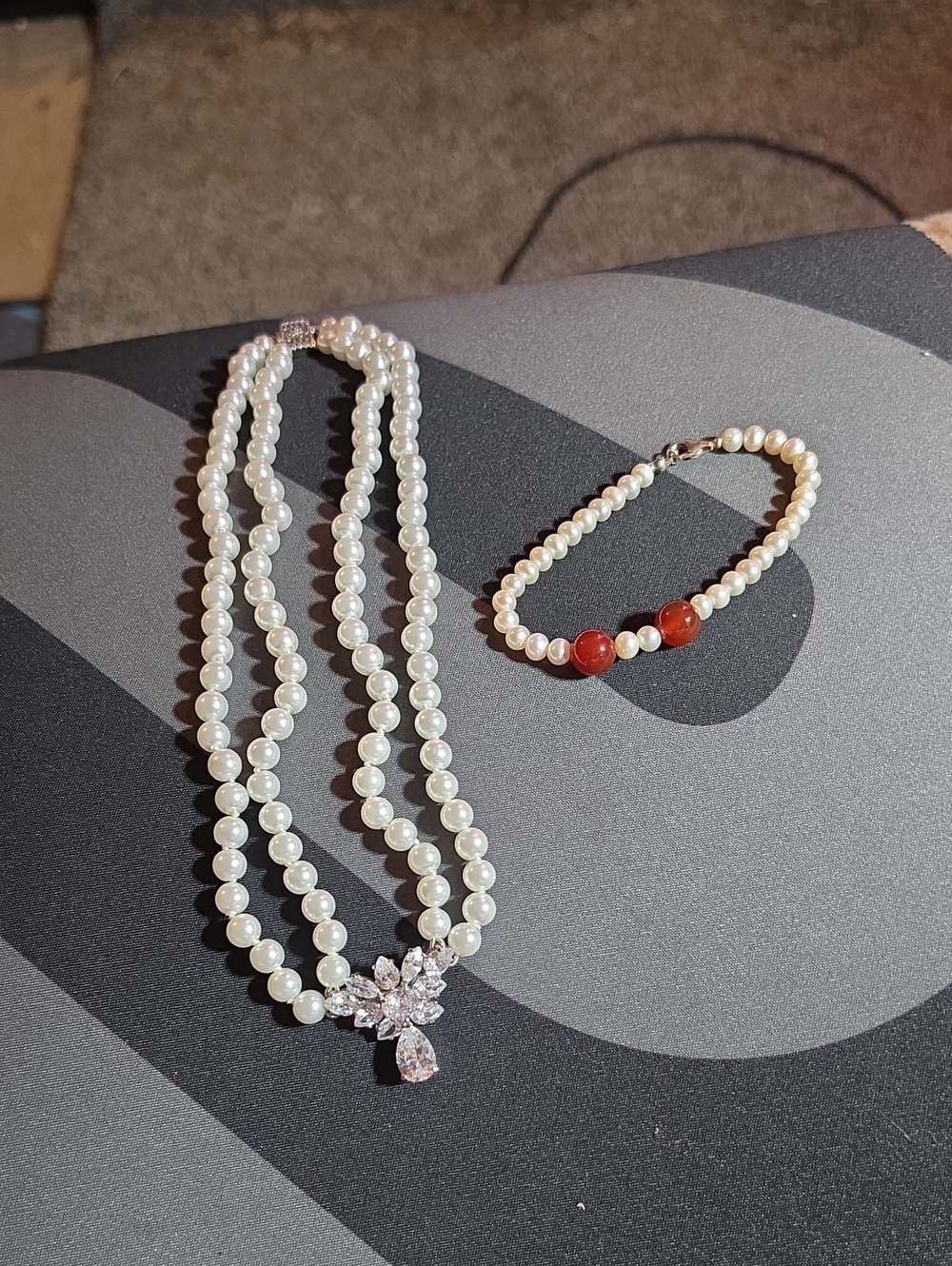 Classic White Pearl Necklace and Bracelet Set with Red Accent Beads